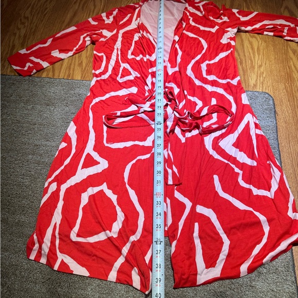 COPY - Diane Von Furstenberg Wrap Silk Dress size 14 Red/white/pink (Gen bx) - Picture 3 of 9